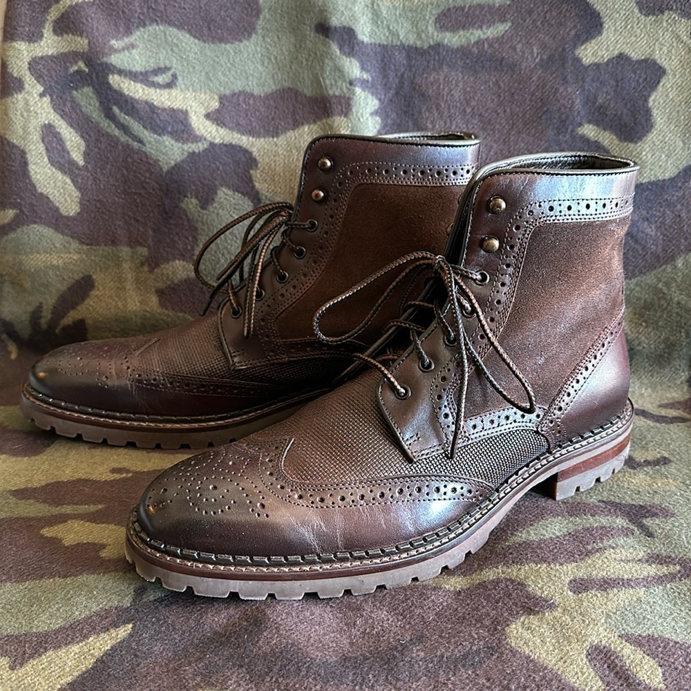 Johnston & Murphy leather suede boots NEW CONDITION